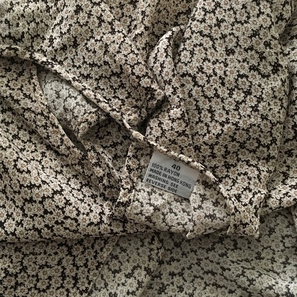 Vintage Floral Dolman Blouse (vintage size 40) 🌊 - Picture 7 of 7